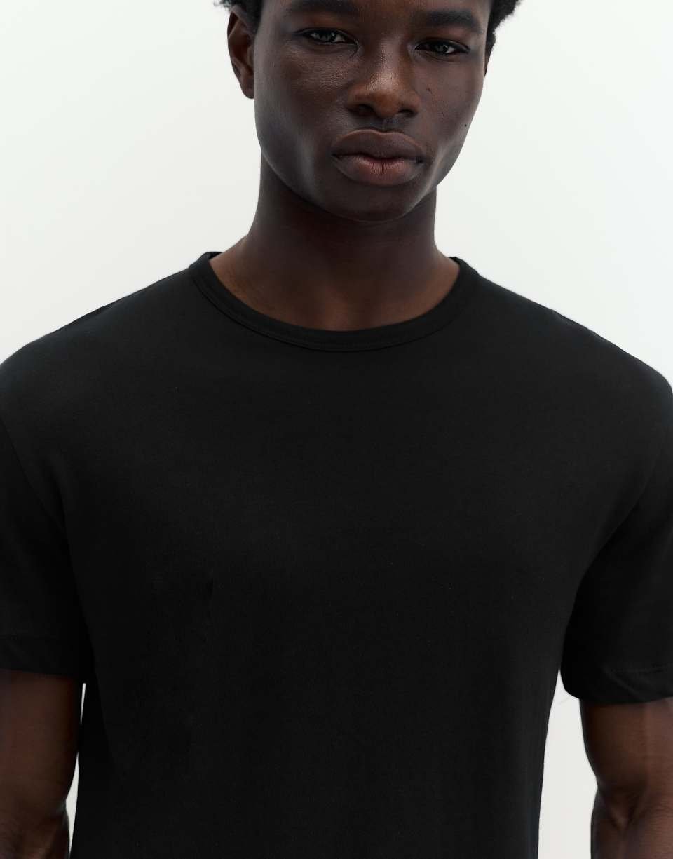 T-shirt basique coupe ajustée - Noir