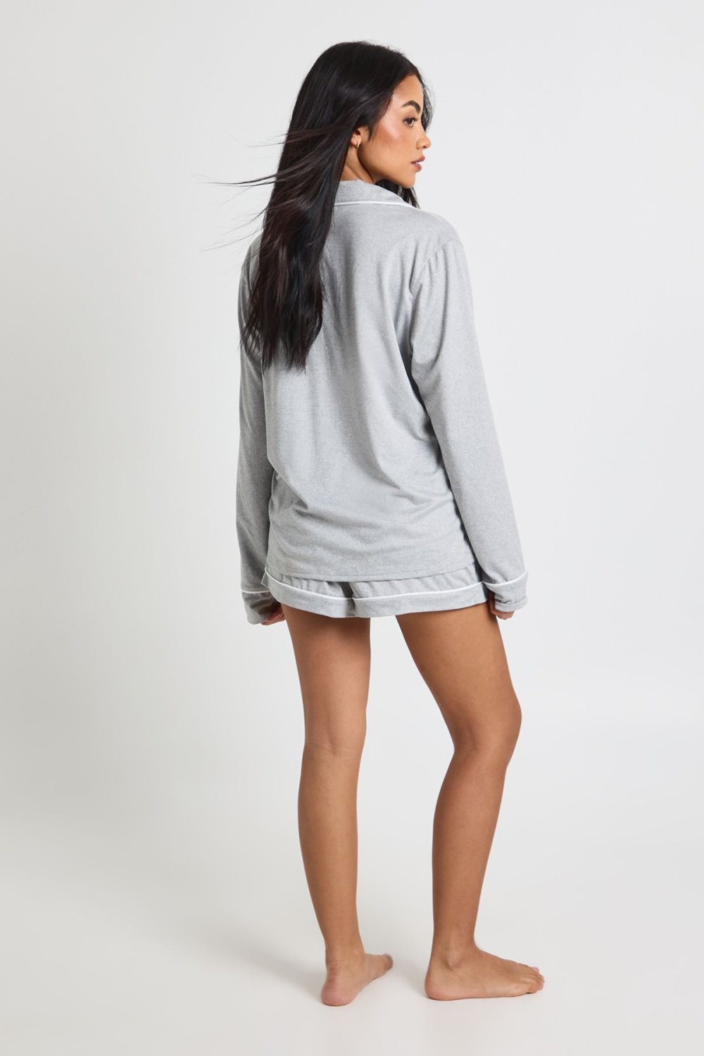 Pyjama chemise et short en jersey gris chiné
