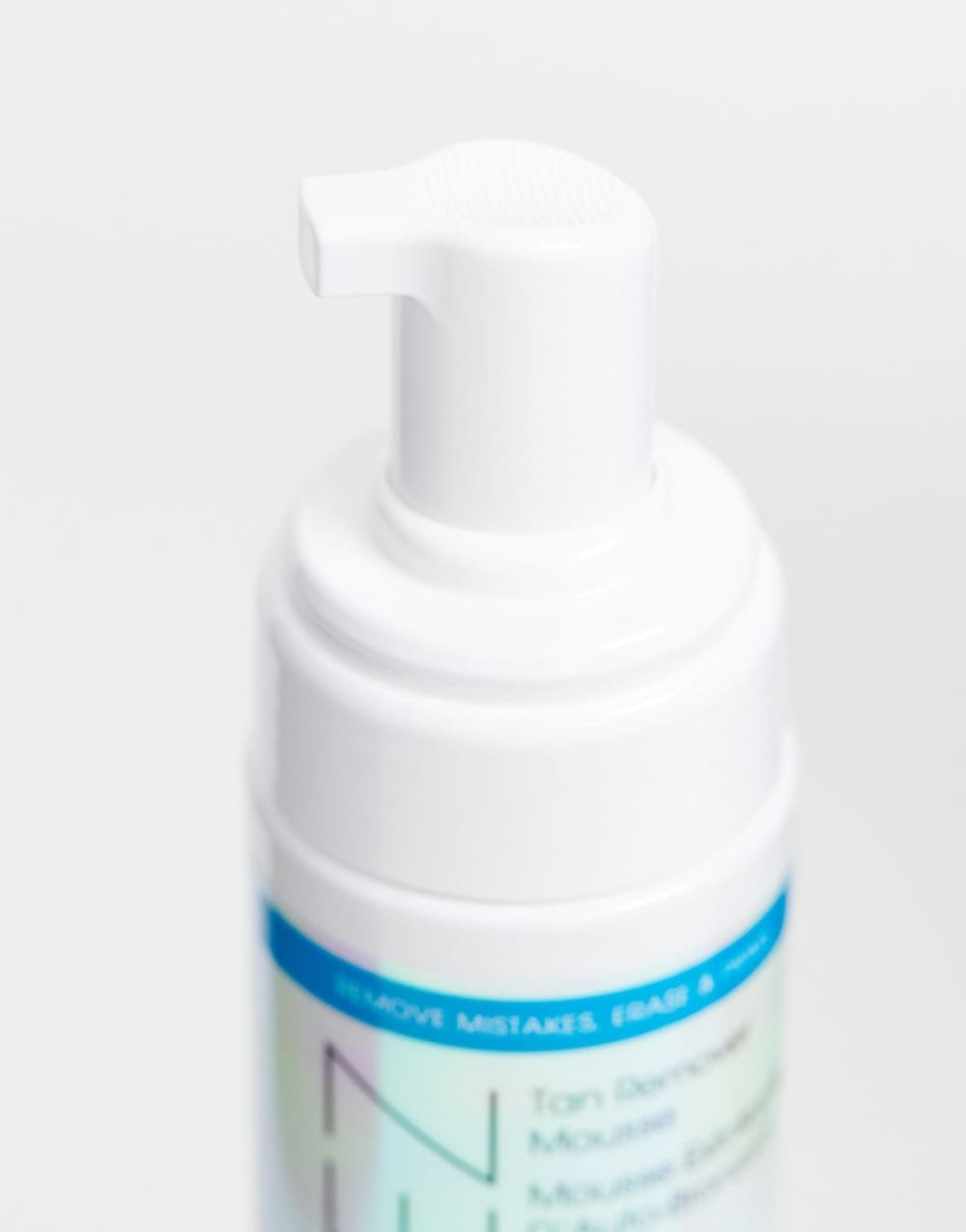 Exfoliating self-tan remover mousse - 200 ml