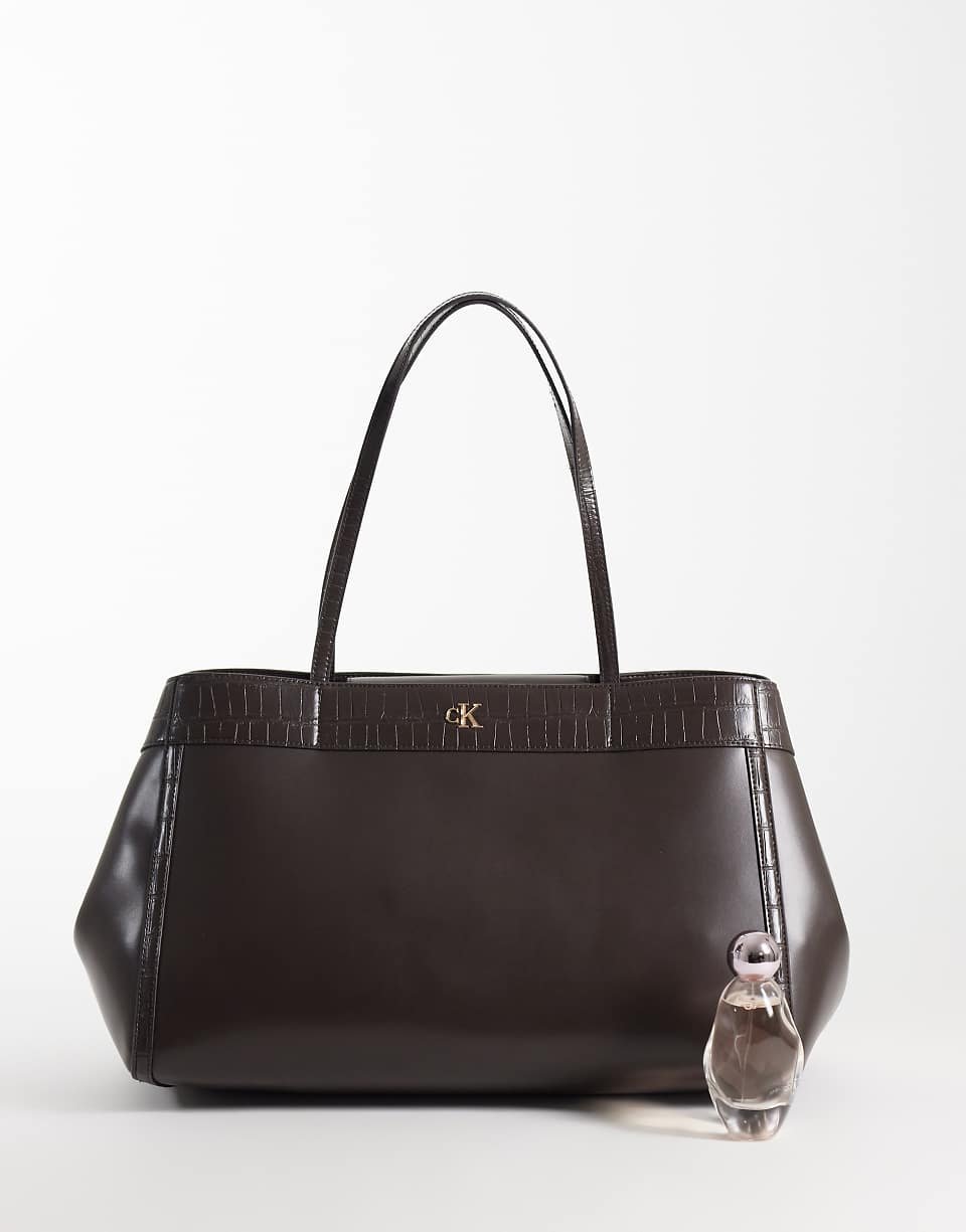 Large leather tote bag in chocolate brown