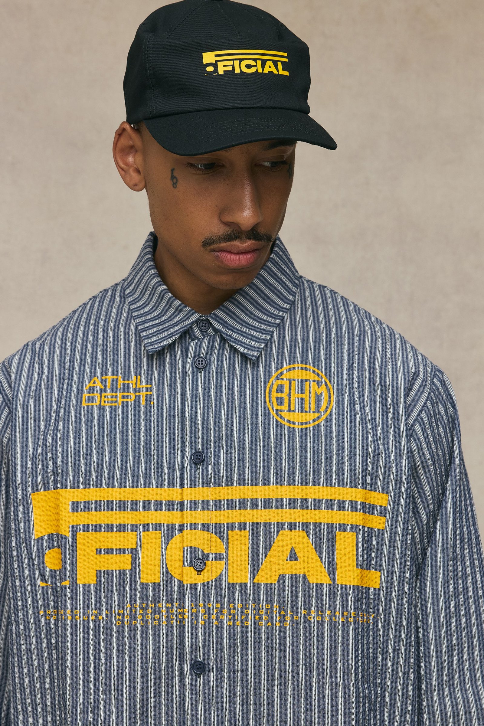 Chemise De Football Oversize Crop À Rayures Officielles Et Manches Longues