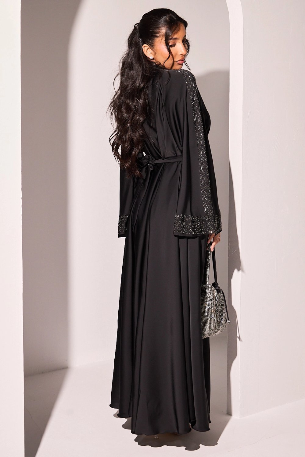 Abaya style kimono à strass feuilles noire