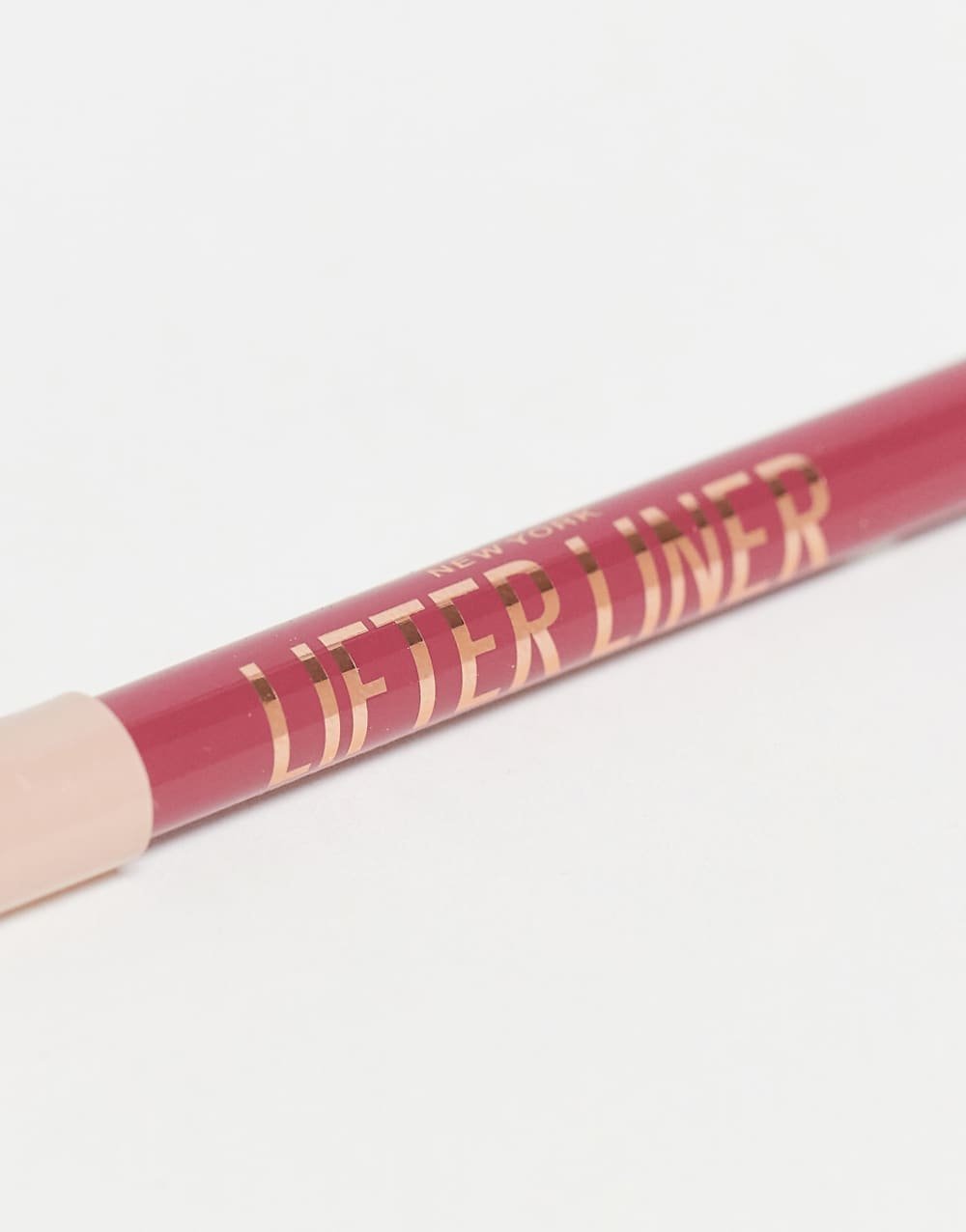 Hyaluronic acid lip liner - Fit Check