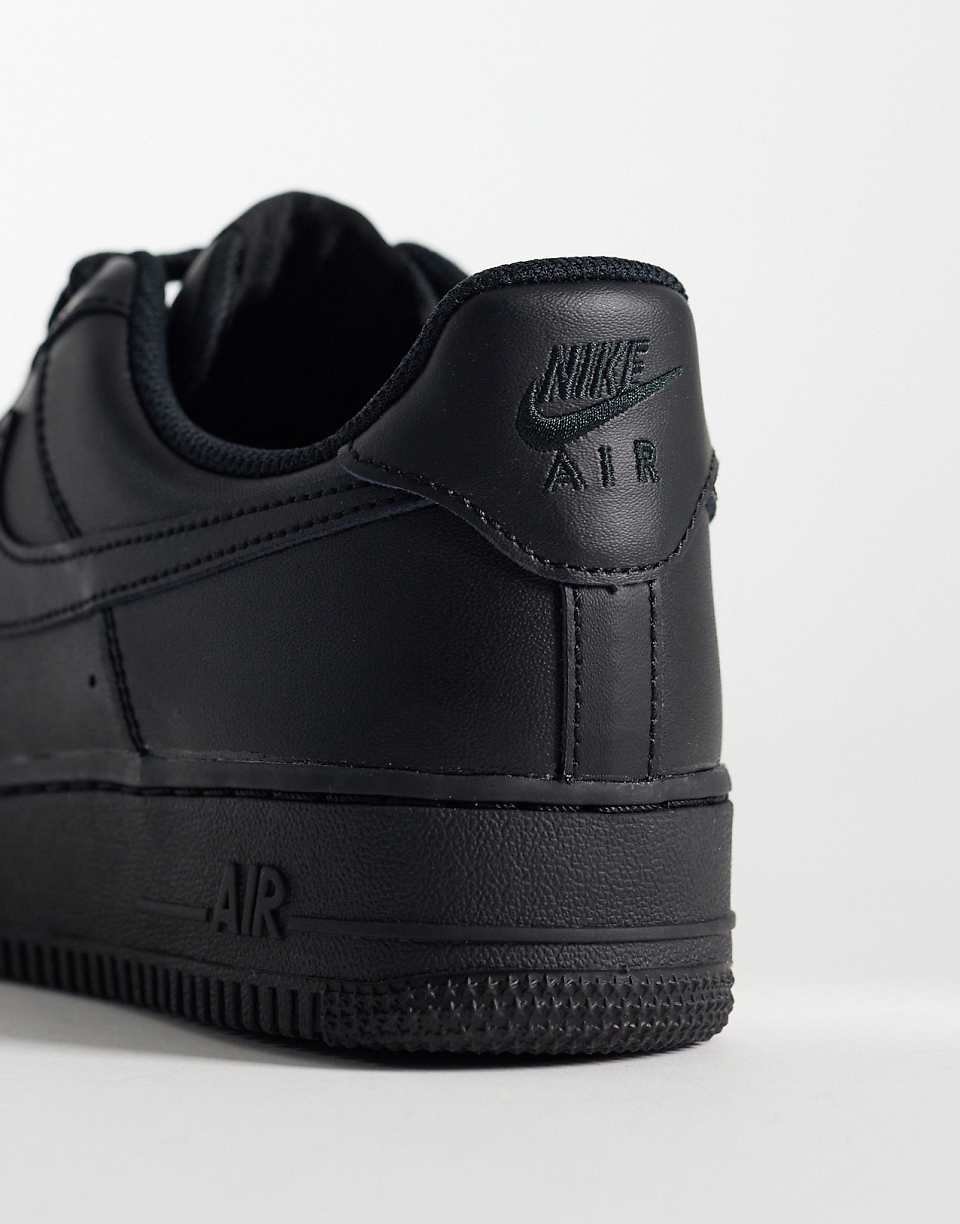 Baskets Air Force 1 '07 noires