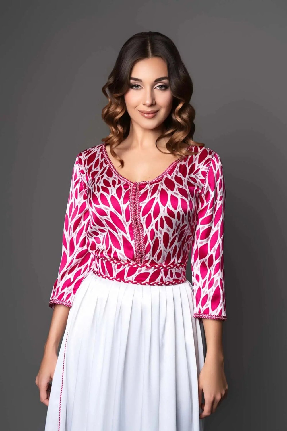 Fuchsia and white printed satin kaftan