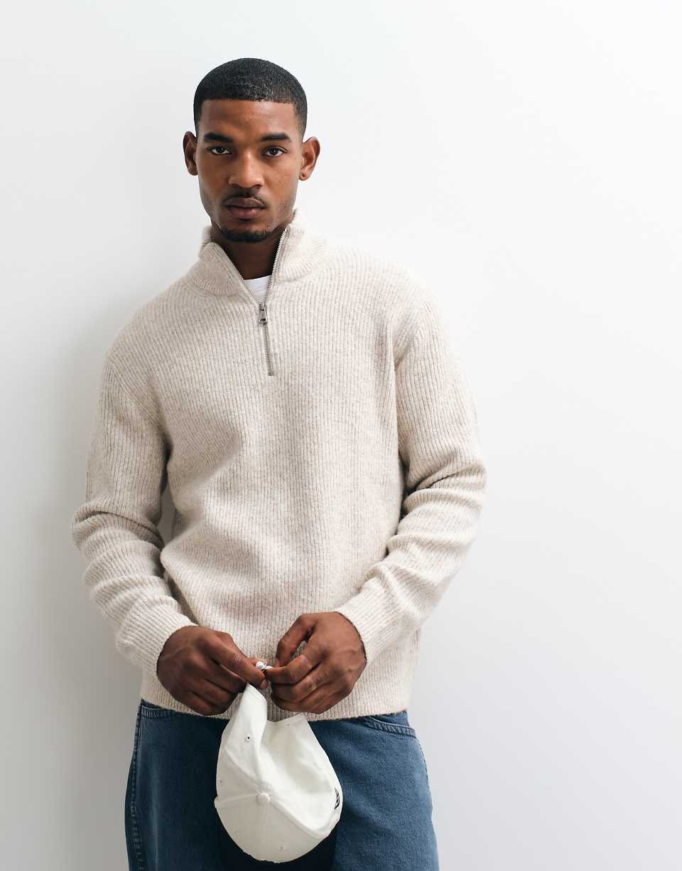 Pull oversize duveteux à demi-zip crème