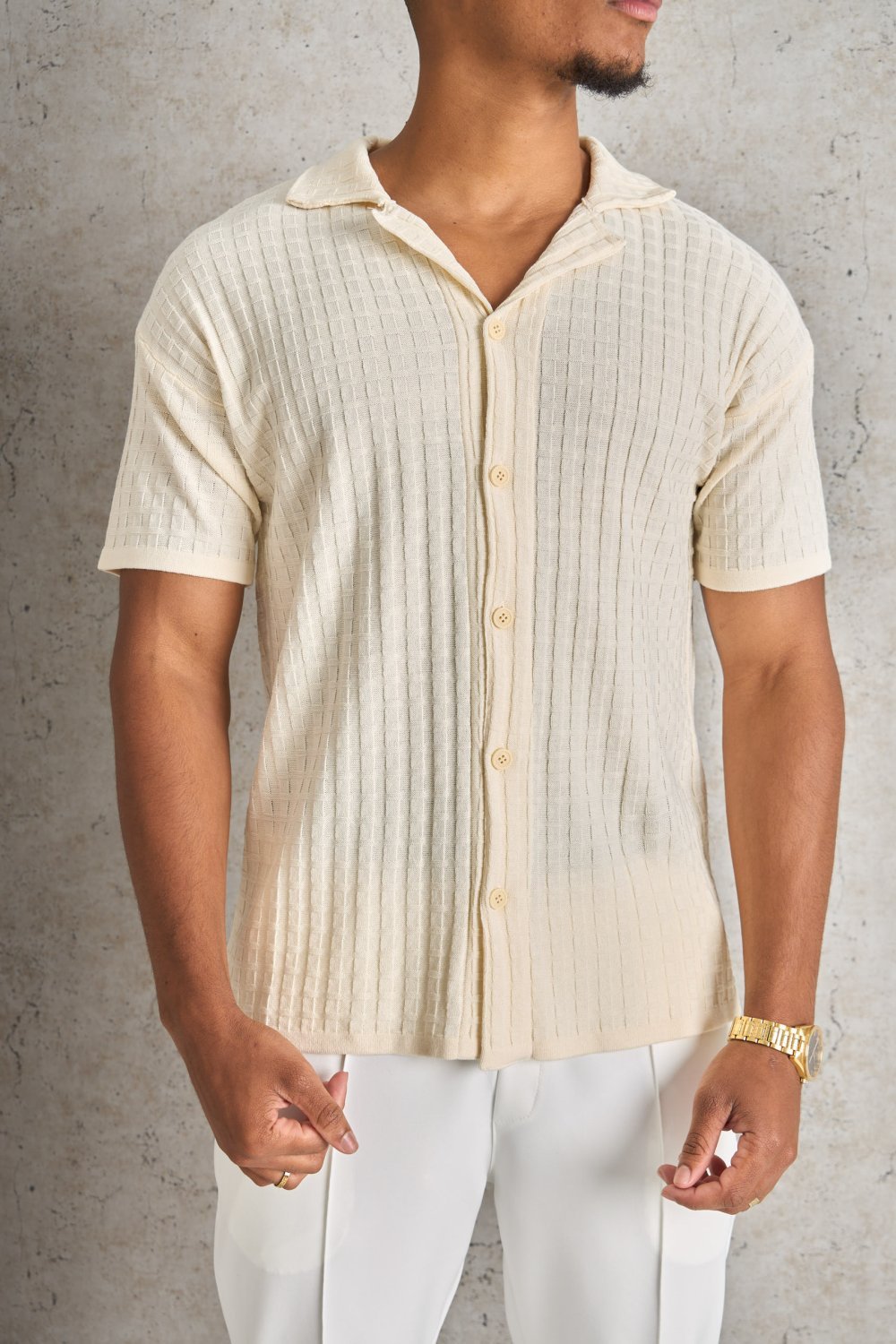 Beige short-sleeved check shirt