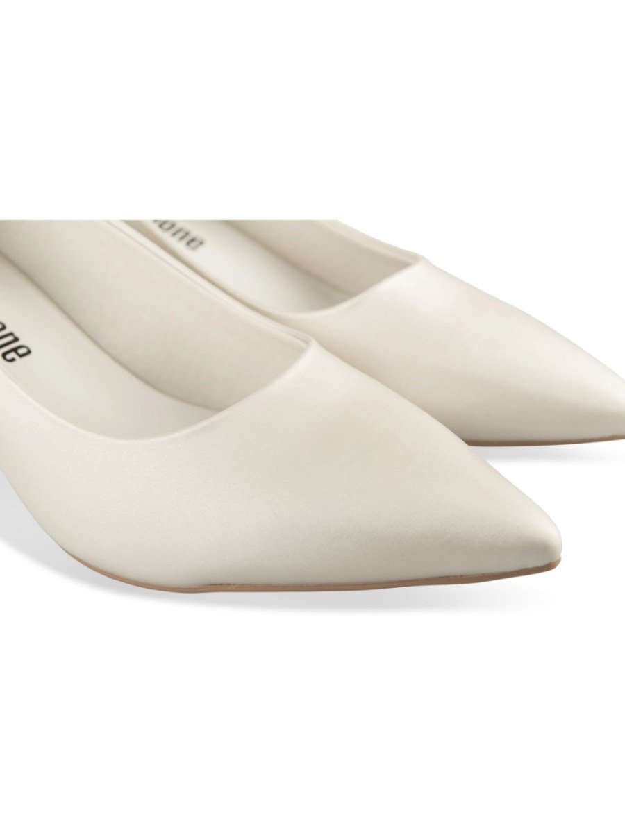 Off-white pointed spool-heel pumps