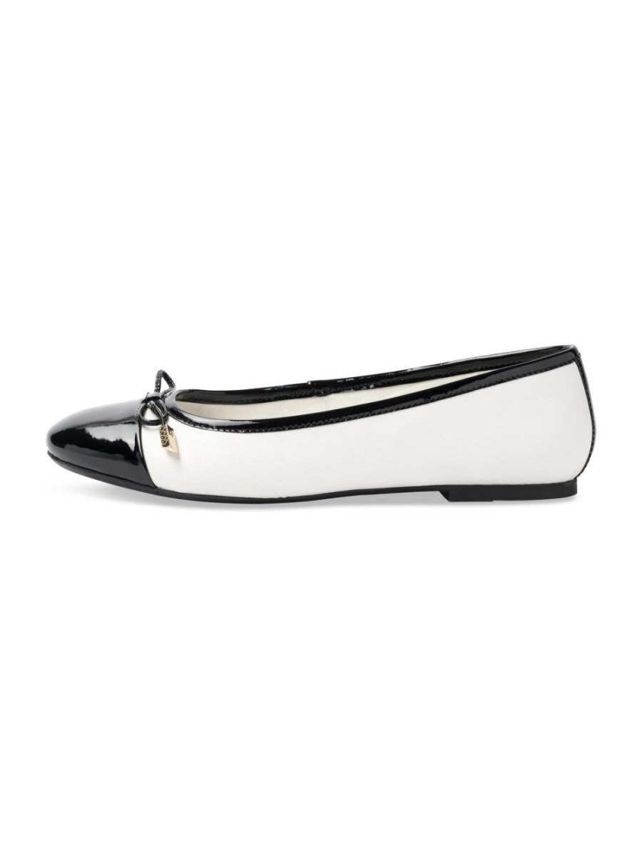 Ballerines byed bout k7el w breloque