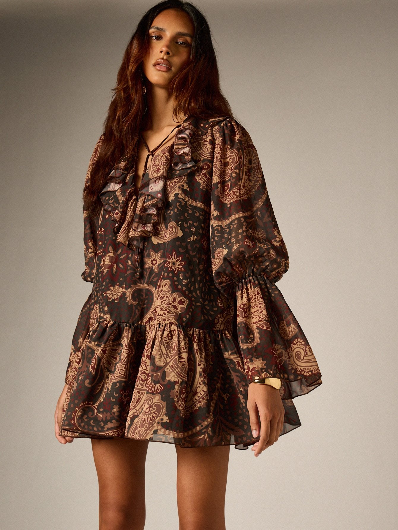 Robe qsira boho paisley b kmam mnfoukhin