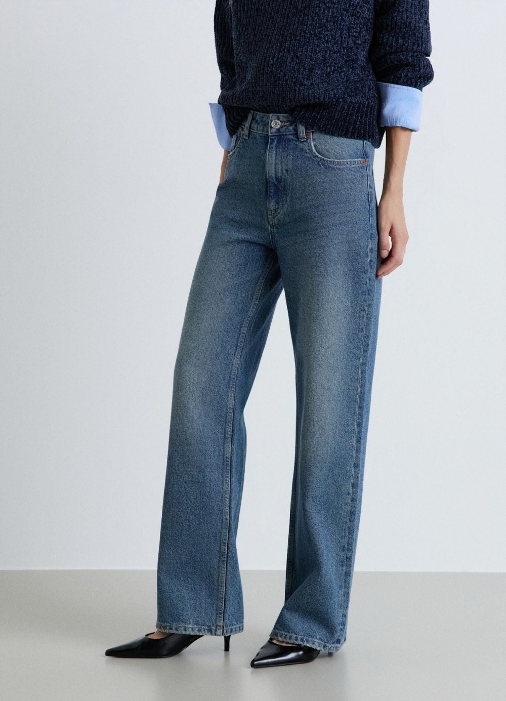 Vintage blue high-waisted wide leg jeans