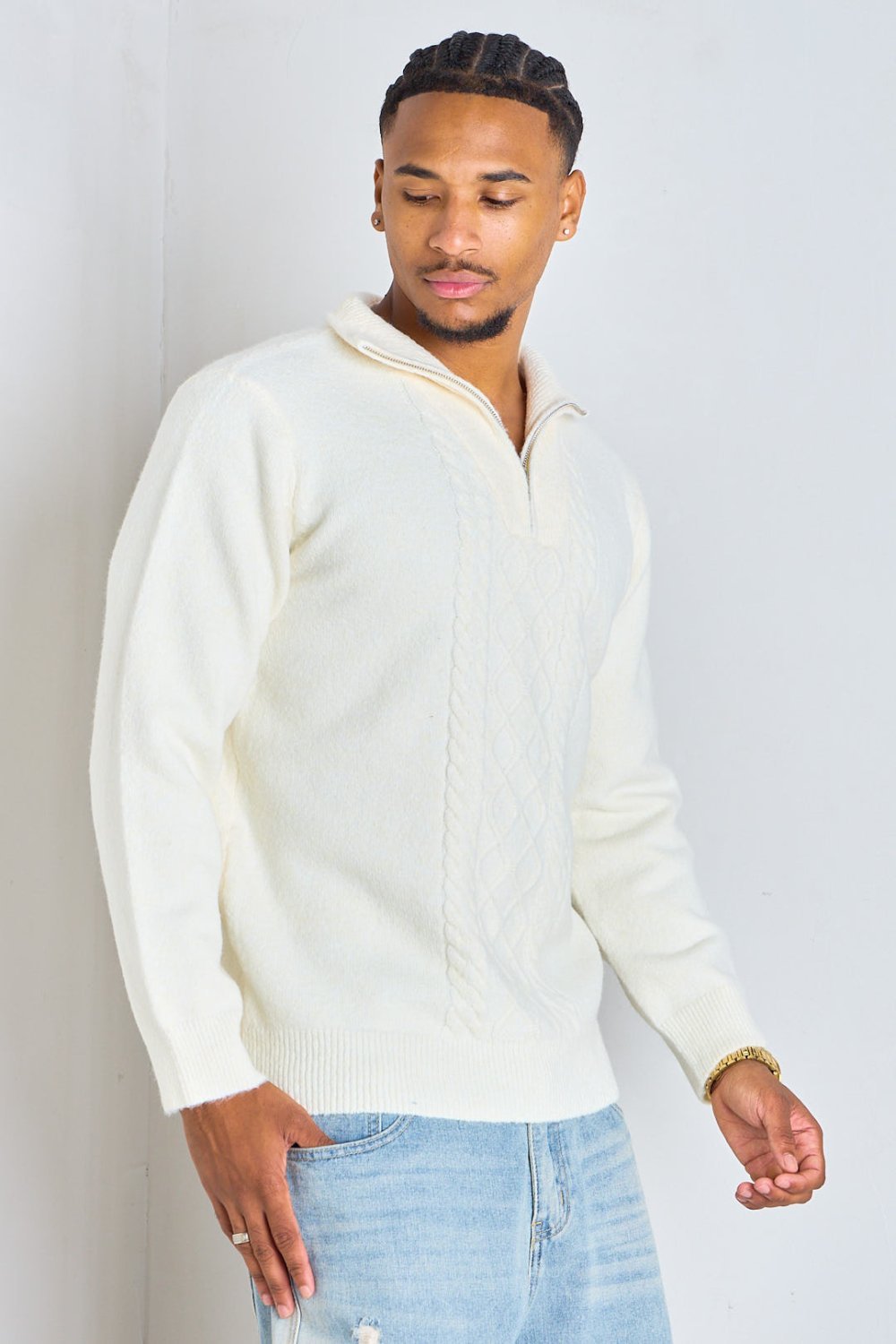 Ecru zip-neck jumper with raised knit pattern