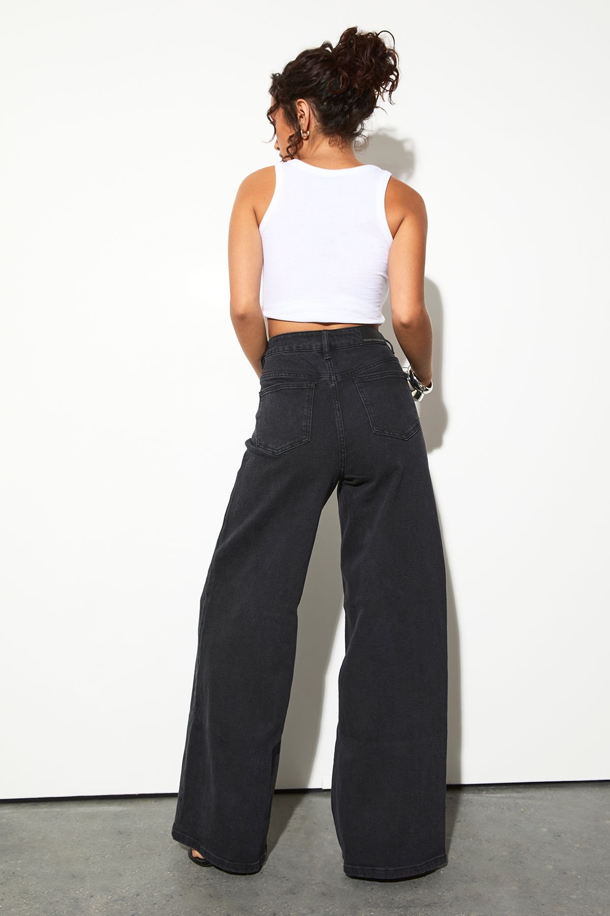 Jean grande taille mi-taille b jambes larges